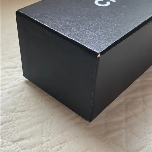 CHANEL Box and Booklet - Picture 5 of 8